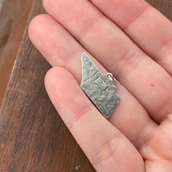 Vintage Bell Trading Post 925 Sterling Silver Tennessee State Map Pendant Charm - Picture 2 of 4